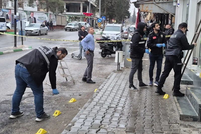 Nizip'te Banka Şubesine Silahlı Saldırıya Karışan Şüpheli Yakalandı