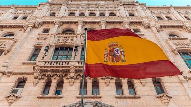 İspanya, ABD'nin İran Saldırıları İçin Askeri Üslerini Kullandırmıyor