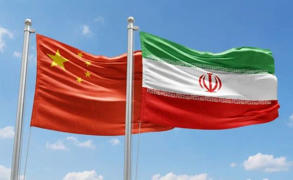 Çin, İran'daki Güvenlik Tehlikesi Nedeniyle Vatandaşlarını Ülkeden Ayrılmaya Çağırdı