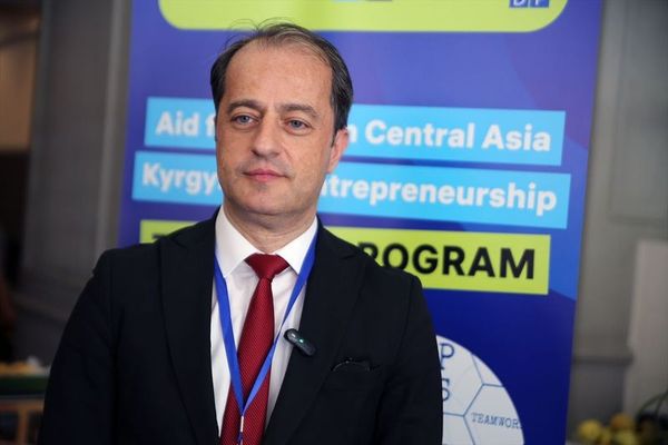 Türk Uzmanlar Kırgız Girişimcilere E-Ticaret ve İş Planı Eğitimi Verdi