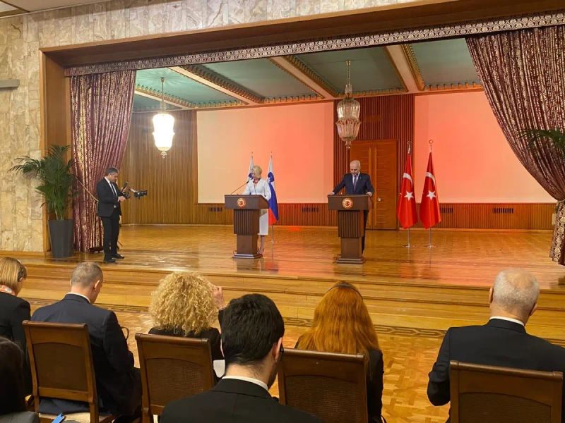 TBMM Başkanı Kurtulmuş, CHP'nin Yemin Öncesi Eylemini Türkiye Demokrasisine Saldırı Olarak Nitelendirdi