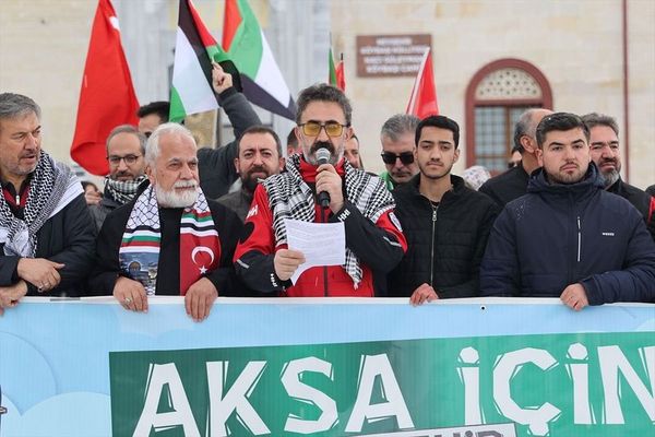 Nevşehir'de Filistin'e Destek İçin Araç Konvoyu Düzenlendi