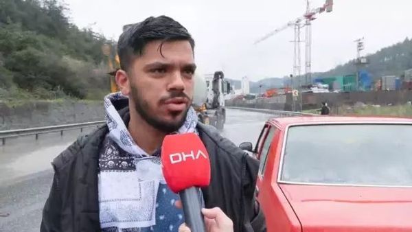 Sarıyer'de Yoğun Yağış Yolları Göle Dönüştürdü