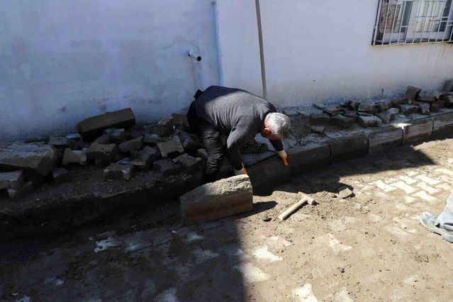 Nazilli Belediyesi Yol Bakım ve Onarım Çalışmalarını Yoğunlaştırdı