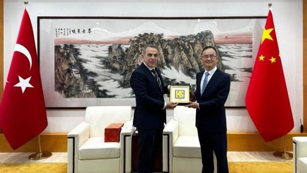 Türkiye-Çin İş Birliği Toplantılarında Ticaret ve Turizm Fırsatları Konuşuldu