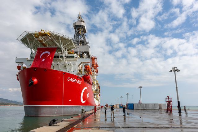 Türkiye'nin İlk Derin Deniz Sondaj Gemisi Çağrı Bey Somali'de Göreve Başlıyor
