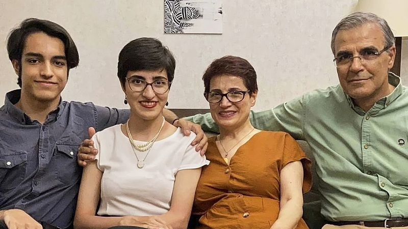 İran'da İnsan Hakları Avukatı Nasrin Sotoudeh Gözaltına Alındı