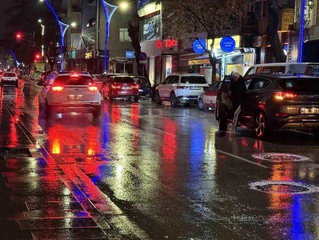 İzmit'te Kavga: Bir Kişi Şiddetli Darp Edildi