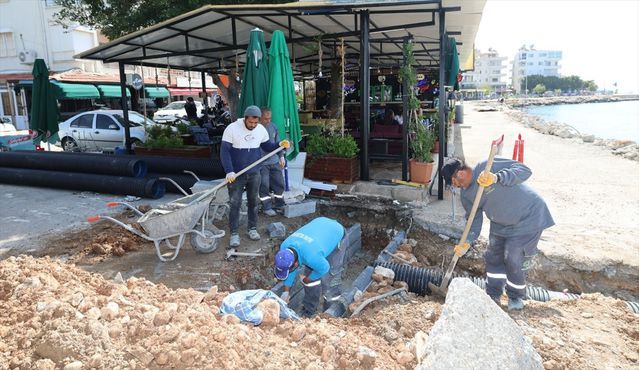 Silifke'de Sahil Düzenleme Çalışmaları İkinci Etapla Devam Ediyor