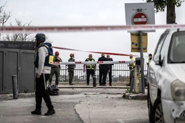 İsrail'de Mescid-i Aksa Yakınına Füze Parçası Düştü