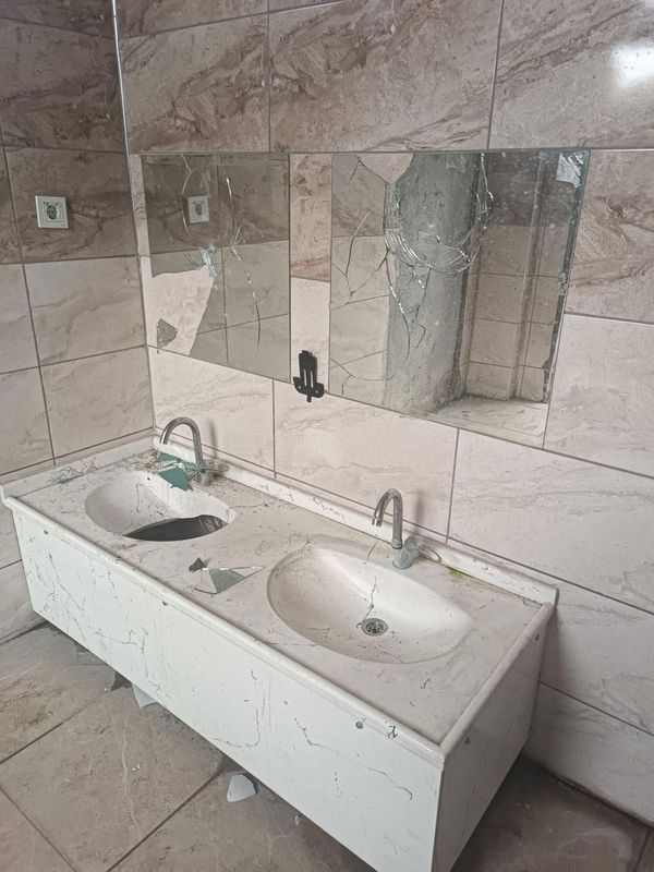 Afyonkarahisar Şuhut Ulu Camii Tuvaletlerine Vandalizm Saldırısı