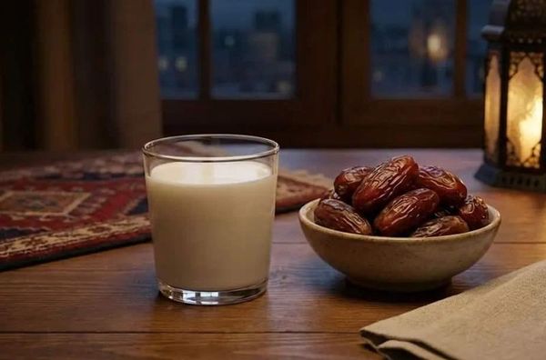 Sahurda Hurma ve Süt Tüketimi: Uzmanlardan Dengeli Beslenme Önerisi
