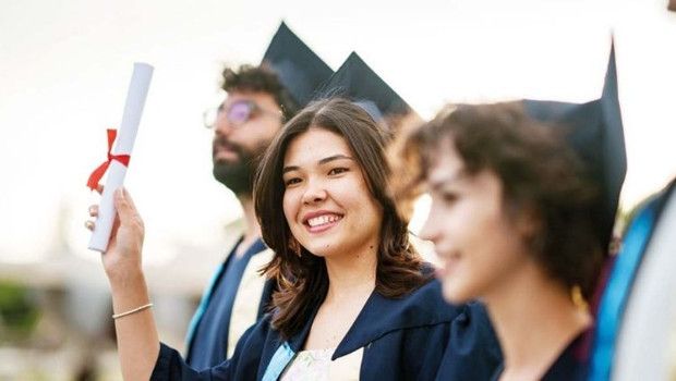 YÖK'ten Yurtdışında Eğitim Alacaklara Diploma Geçerliliği Uyarısı