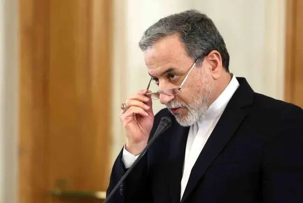 İranlı Bakan Arakçi'den ABD'nin İran Politikalarına Sert Eleştiri