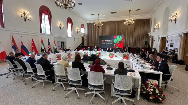 Bakan Göktaş: Aileyi Güçlendirmek Küresel Öncelik Olmalı