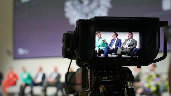 Danimarka'da Yeni Hükümeti Kurma Görevi Yeniden Mette Frederiksen'e Verildi