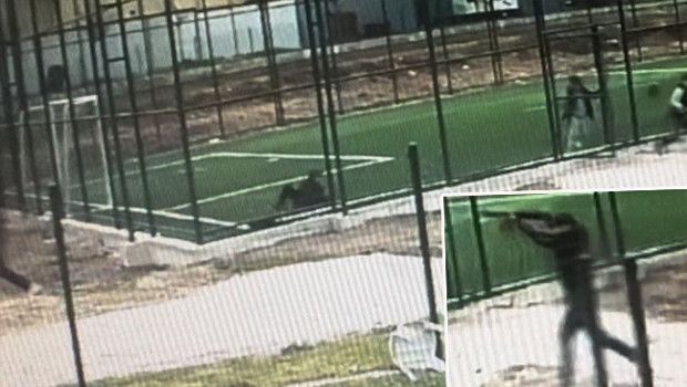 17 Yaşındaki Genç Pompalı Tüfekle Parkta Dehşet Saçtı