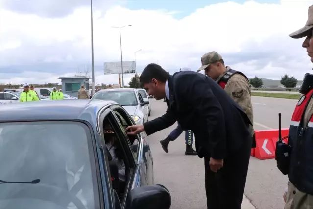 Şanlıurfa, Kilis ve Kahramanmaraş'ta Bayram Kutlamaları Yapıldı