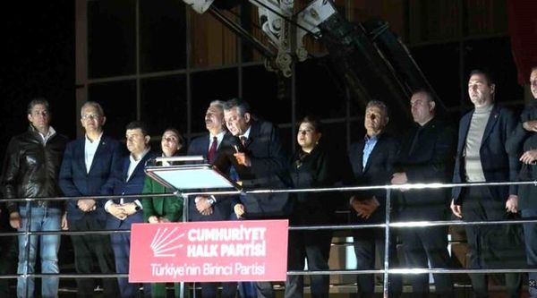 CHP Genel Başkanı Özel: "Mustafa Bozbey Yargılanmalı, Kararı Bursa Millet Versin"