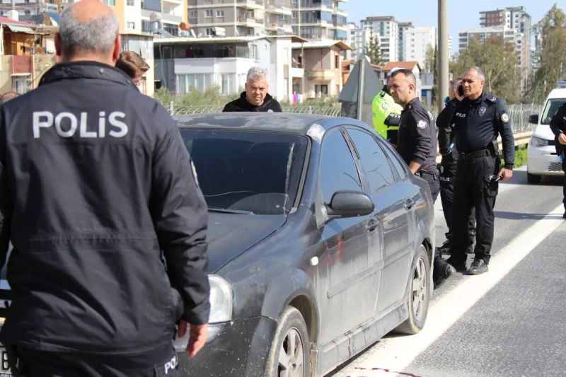 Tarsus Otoyolunda Başından Silahla Vurulmuş Kişi Ölü Bulundu