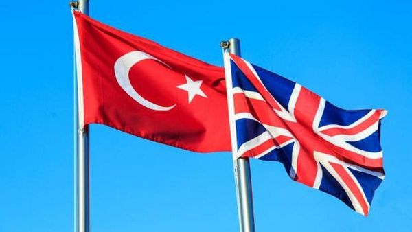 Türkiye ve İngiltere Dışişleri Bakanları İran Savaşıyla İlgili Kritik Görüşme Yaptı