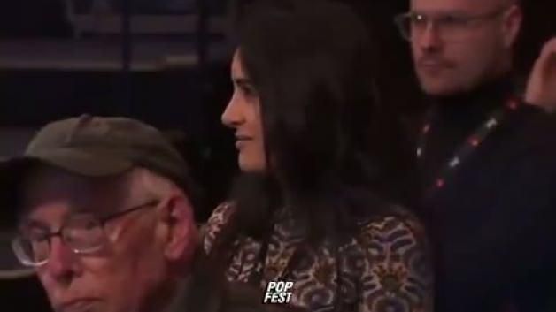 Özgü Namal, 'Türkiye'de çekilseydi' sorusuna net yanıt verdi