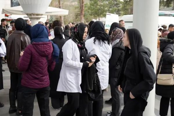 Kayseri'de Trafik Kazasında Tıp Öğrencisi Yaren Mercan Yaşamını Yitirdi