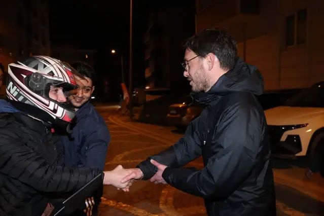 Başkan Yazıcıoğlu Akşam Mahalle Ziyaretleriyle Sorunları Yerinde İnceliyor