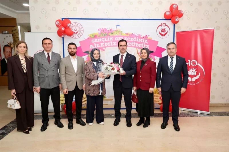 Bitlis'te Aile Buluşmaları İftar Programı Düzenlendi