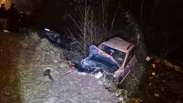 Düzce'de Yağışlı Havada Meydana Gelen Trafik Kazasında 6 Kişi Yaralandı