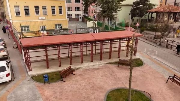 Bafra Belediyesi Ayakkabı Boyacıları İçin Yeni Çalışma Alanı Oluşturuyor