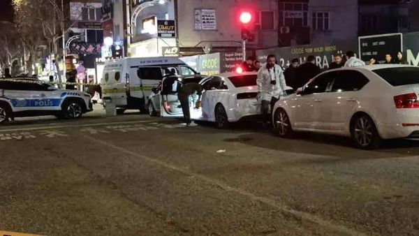 Şanlıurfa'da Kar Maskeli Motosikletli Saldırganlar Genç Adamı Öldürdü