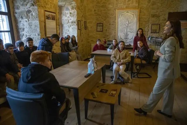 Göynük'te Ortaokul Öğrencileri Kütüphaneler Haftası'nı Kutladı