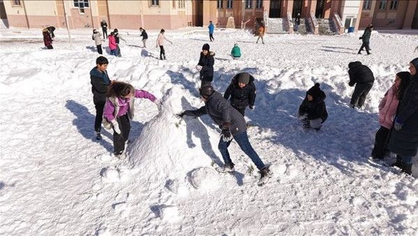 Ordu'nun Akkuş, Gölköy ve Gürgentepe İlçelerinde Eğitime Kar Engeli