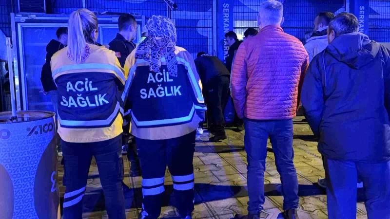 Düzce'de Yaralanan Motosiklet Sürücüsü Polis Tarafından Hastaneye Gitmeye İkna Edildi