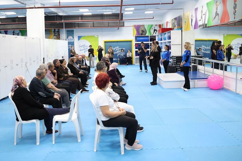 Antalya Büyükşehir’den Parkinson Hastalarına Özel Eğitim Programı