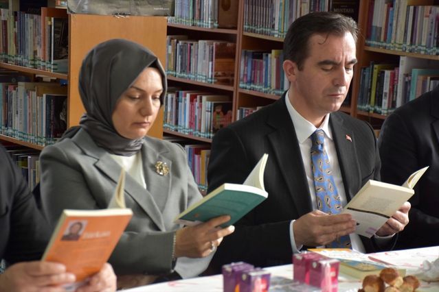 Bitlis’te Aileler Birlikte Kitap Okuma Etkinliğinde Buluştu