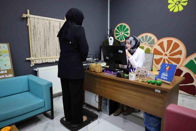 Kocaeli'de Nurdan Tem 103 Kilodan 76'ya İndi, Hayatını Baştan Yaratıyor