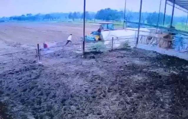 İzmir'de Traktör Kazasında 11 Yaşındaki Mehmet Dönmez Hayatını Kaybetti