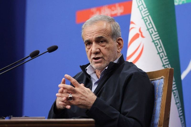 İran Cumhurbaşkanı Pezeskiyan: Lübnan Yalnız Değil, Tetikteyiz