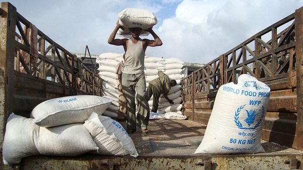 İran Savaşı Yardım Tedarikini Engelliyor: Afrika'daki İnsani Operasyonlar Tehlikede