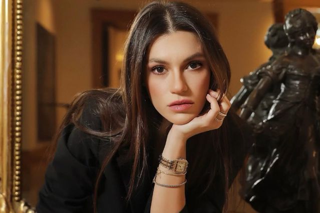 Yüsra Geyik, Öpüşme Sahnelerindeki Zorlukları Anlattı