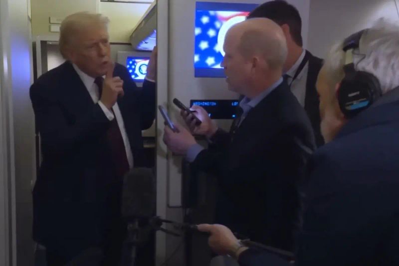 Trump, İran Savaşı Ortasında Askeri Sevkiyat Sorusu Üzerine Sert Tepki Verdi