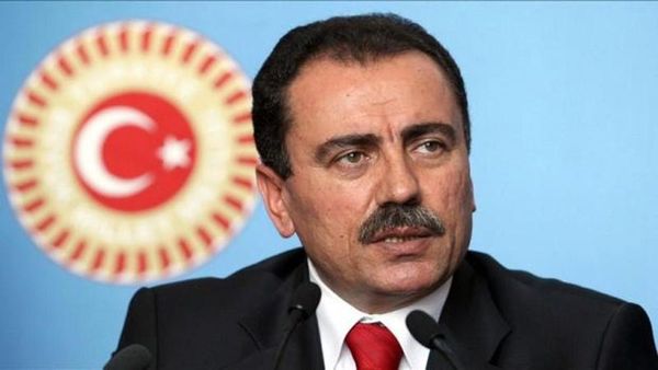 Muhsin Yazıcıoğlu'nun Mezar Ziyaretleri Ortak Değeri Haline Geldi