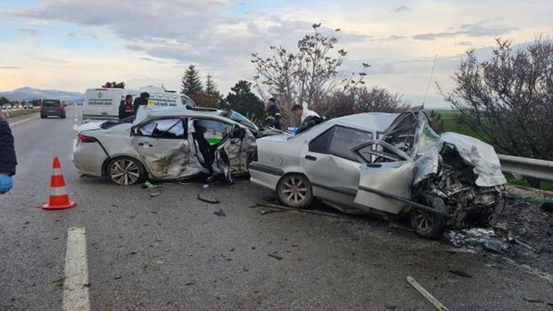 Eskişehir'de Trafik Kazasında 4 Kişi Hayatını Kaybetti