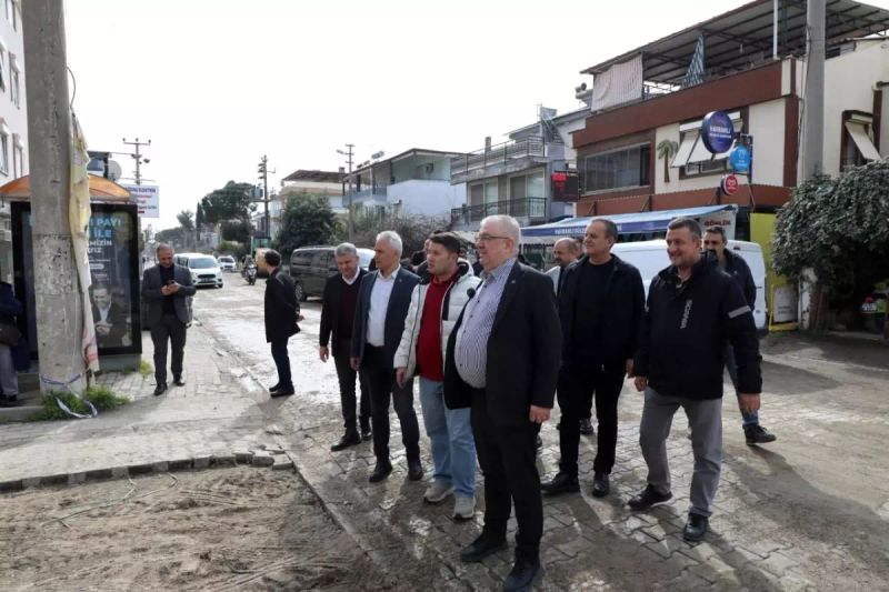 Edremit Belediyesi Hizmetlerini Saha Ziyaretleriyle Denetliyor