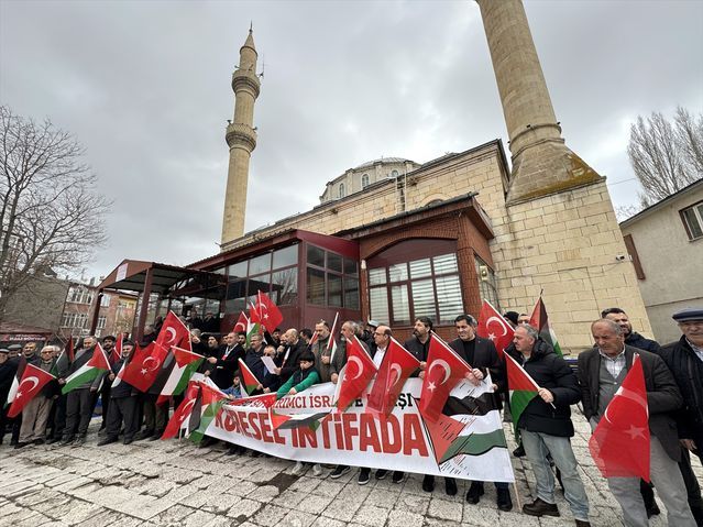 Ardahan'da İsrail'in Filistin Yasasına Tepki Gösterildi