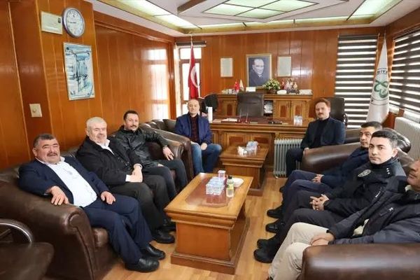 Elmalık Köyü'nde Hacı Adayları İçin Özel Etkinlik Düzenlendi