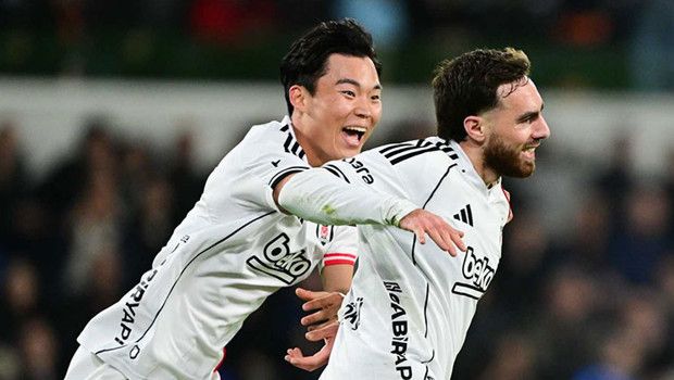 Hyeon-Gyu Oh, Orkun Köksçü ile İletişiminde Göz Temasının Önemini Vurguladı