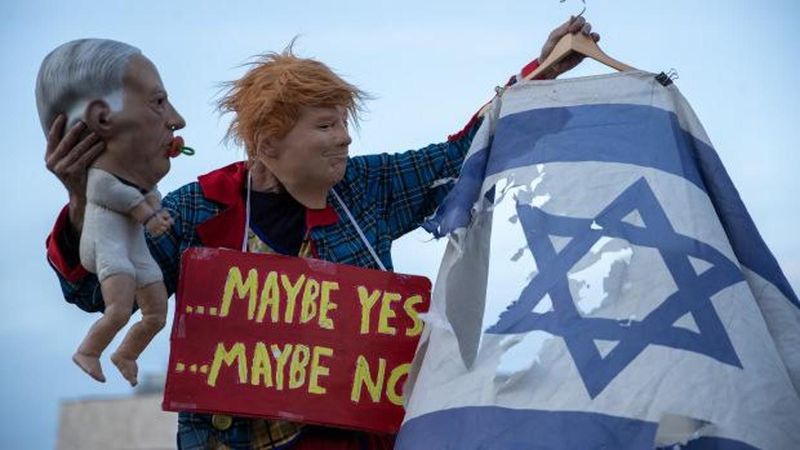 İsrail'de Netanyahu ve Trump'a Tepki Büyüyor: Halk Savaşa Karşı Sokaklarda